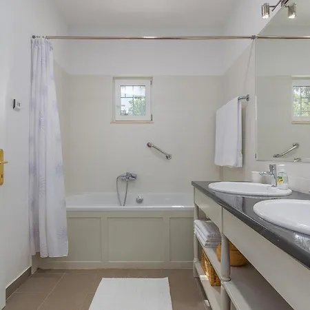 Tre Colonne Ferienhaus Modrušani